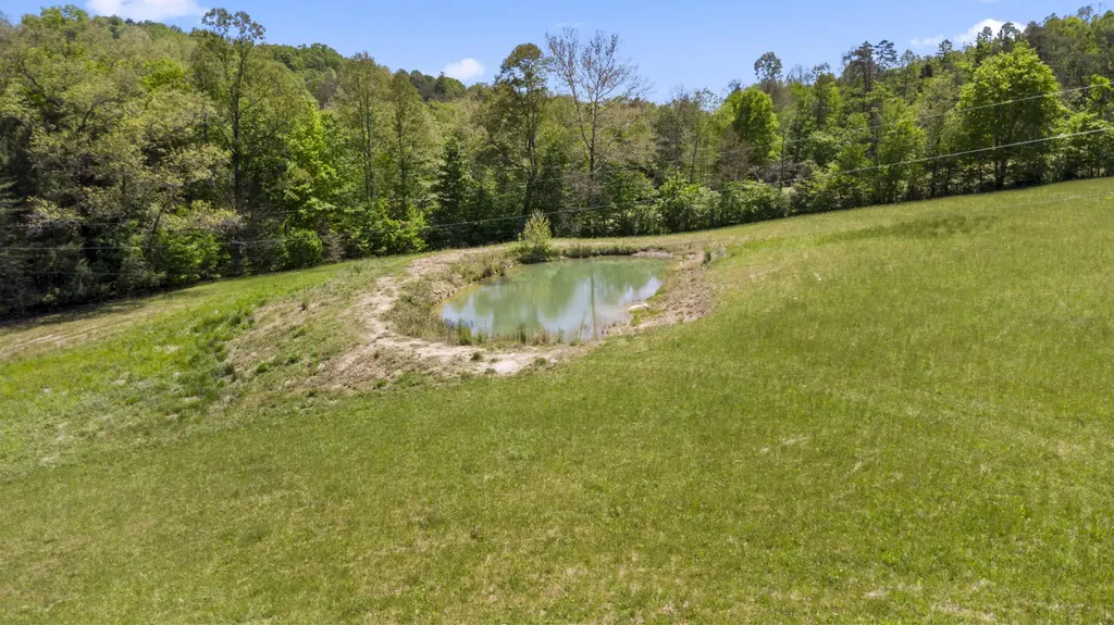 2248 Key 556 Sandy Hook KY 41171