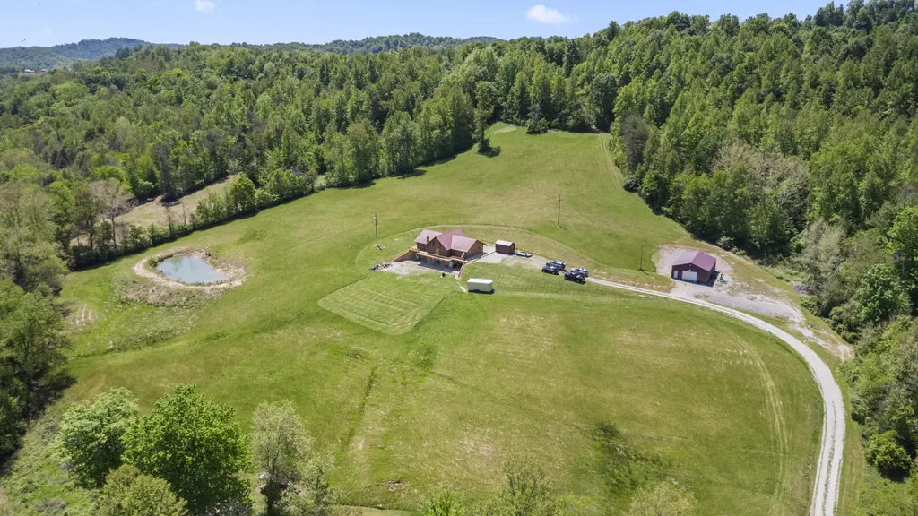 2248 Key 556 Sandy Hook KY 41171