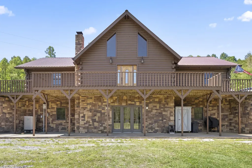 2248 Key 556 Sandy Hook KY 41171