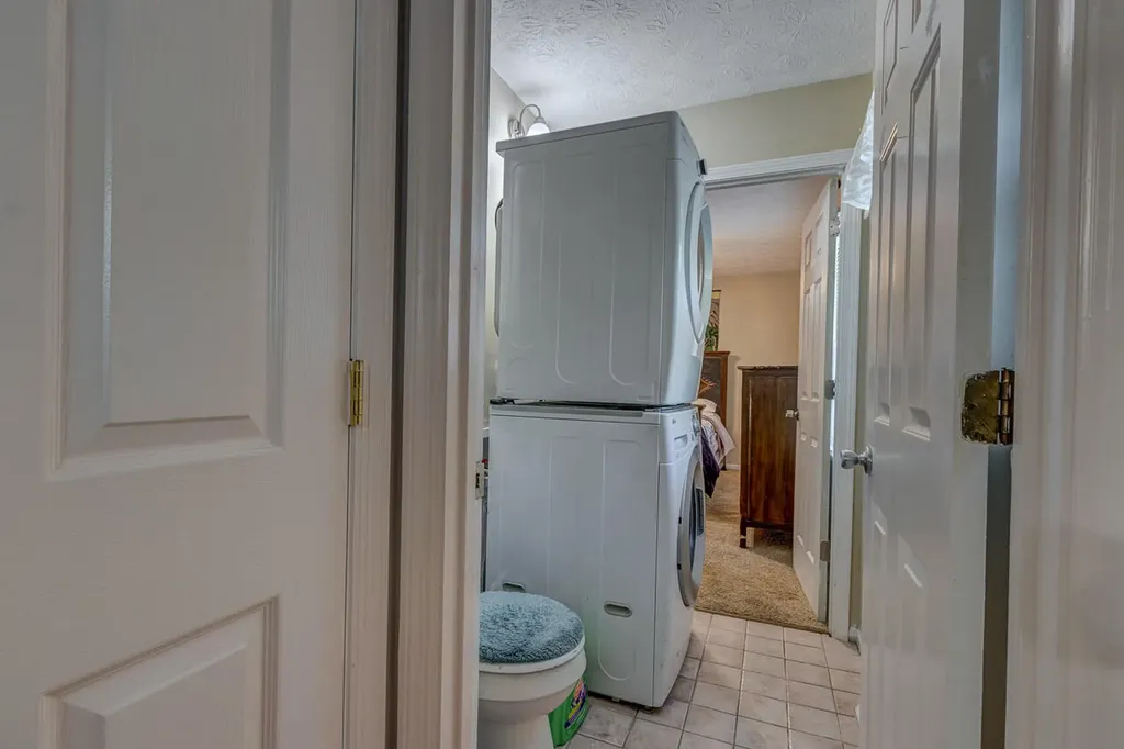 1517 Kelly Circle Lexington KY 40517