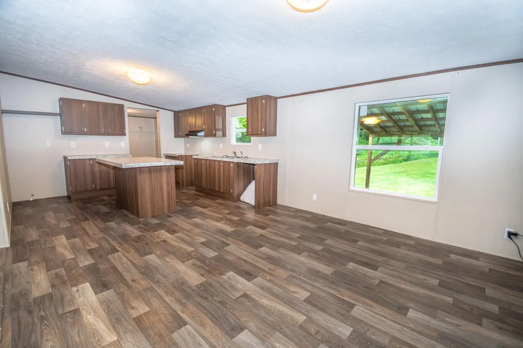 2504 Wallow Hole Road Sandy Hook KY 41171