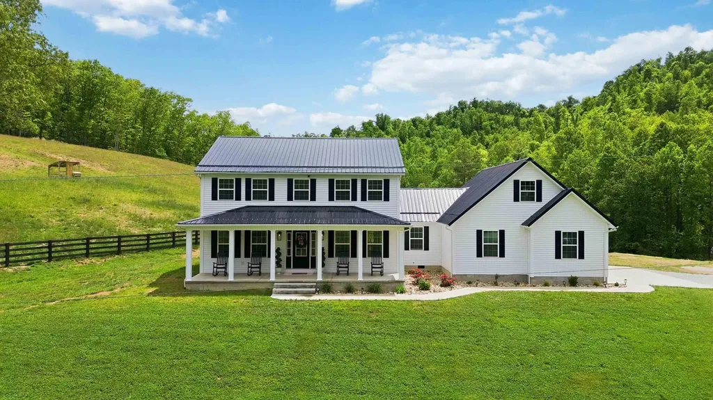 2604 Upper Rader Road Manchester KY 40962