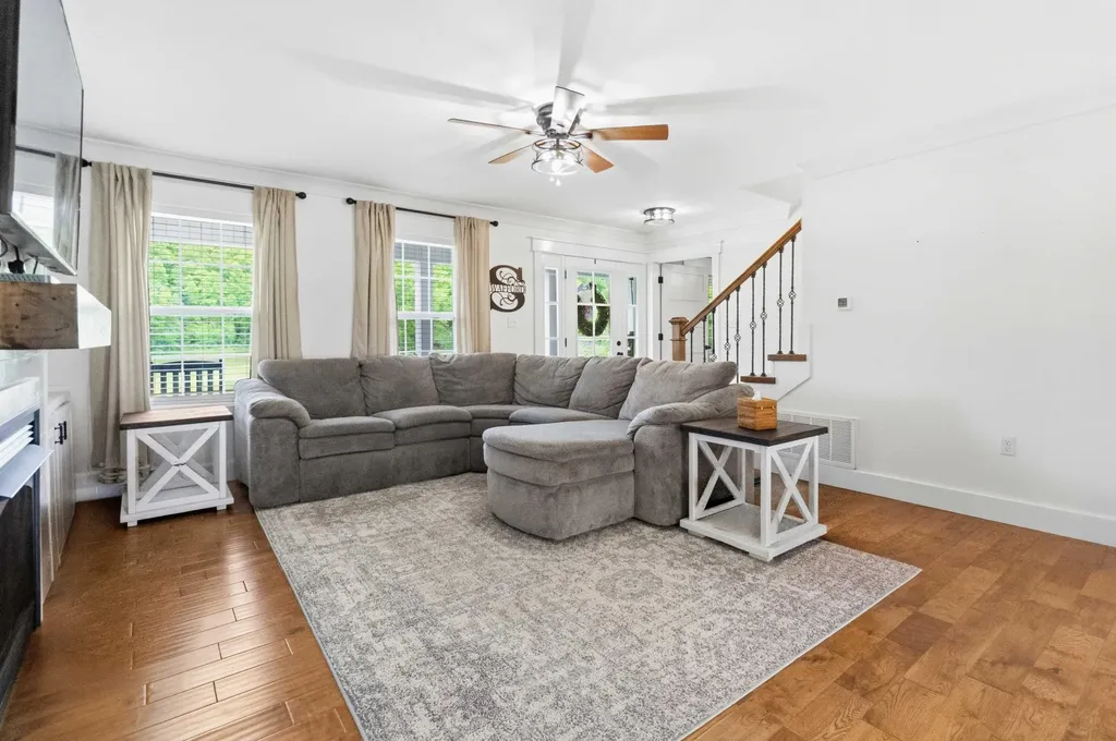 2604 Upper Rader Road Manchester KY 40962
