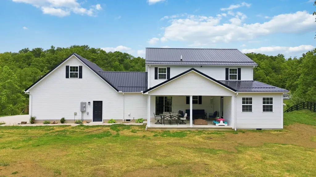 2604 Upper Rader Road Manchester KY 40962