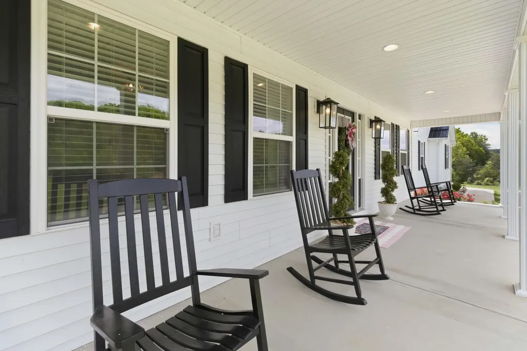 2604 Upper Rader Road Manchester KY 40962