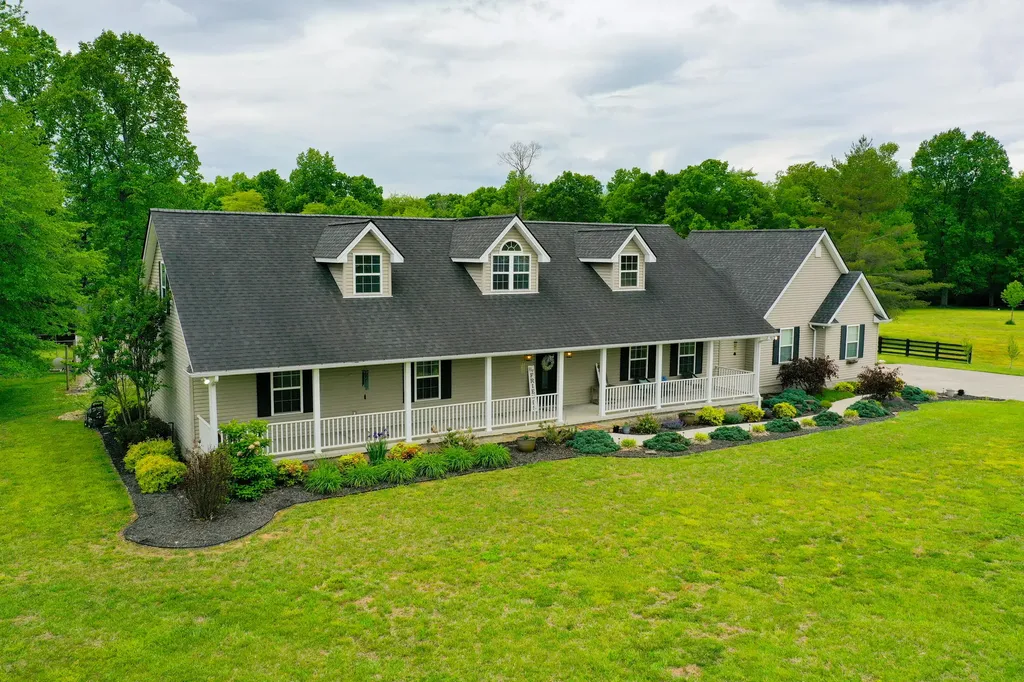 380 Silver Eagle Drive London KY 40744