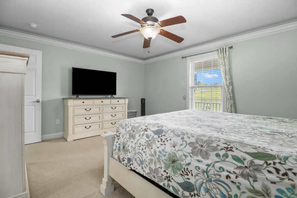 380 Silver Eagle Drive London KY 40744