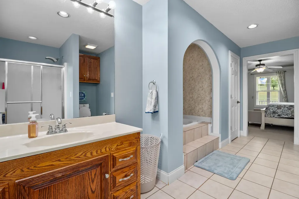 380 Silver Eagle Drive London KY 40744