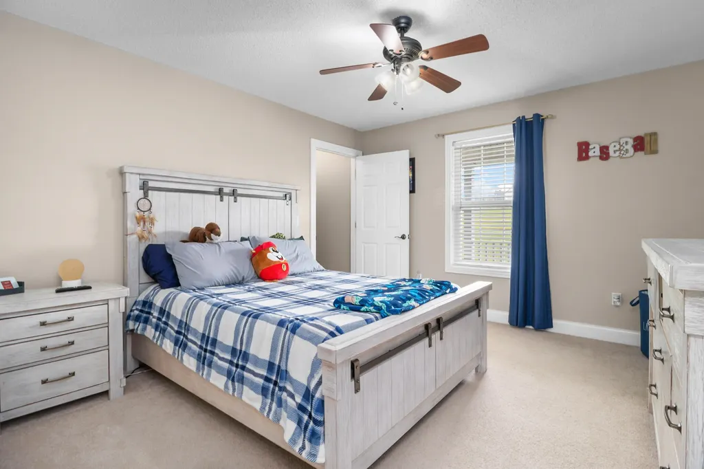 380 Silver Eagle Drive London KY 40744