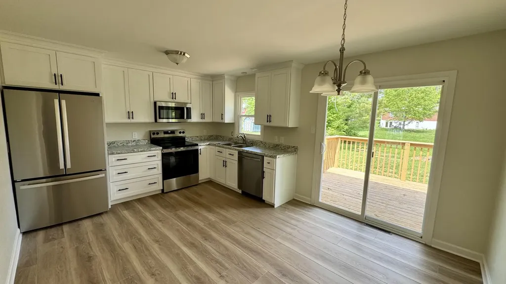 117 Cottage Avenue Lancaster KY 40444