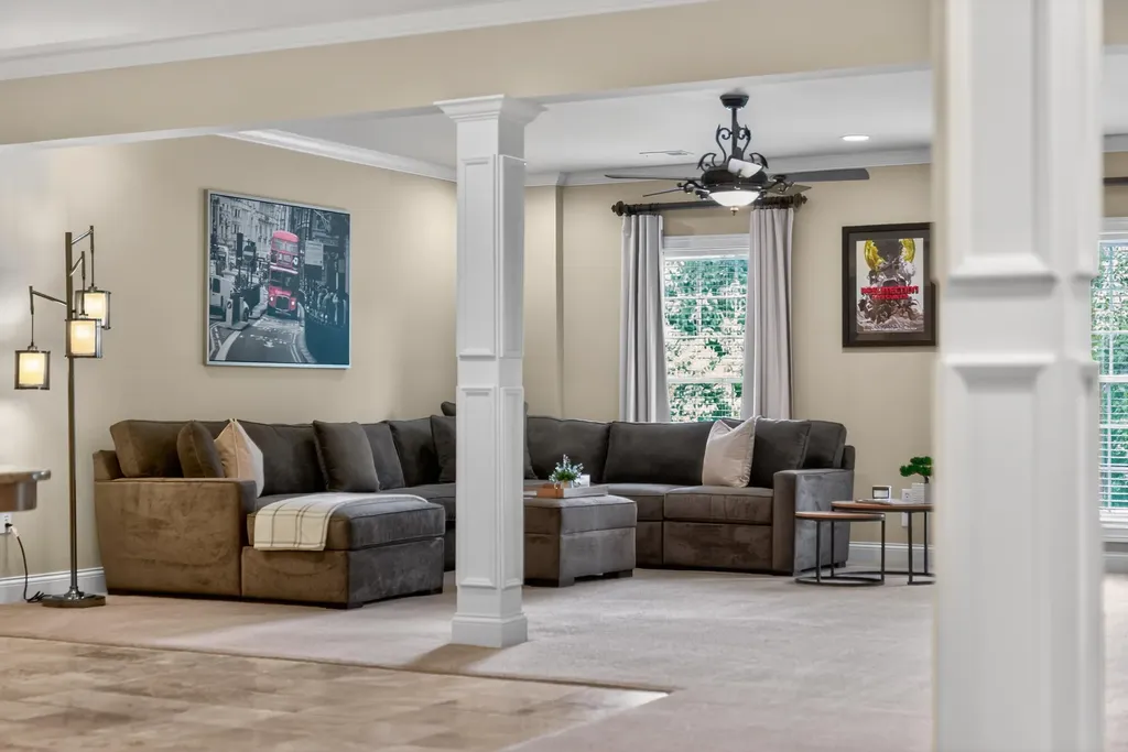 302 Golf Club Drive Nicholasville KY 40356