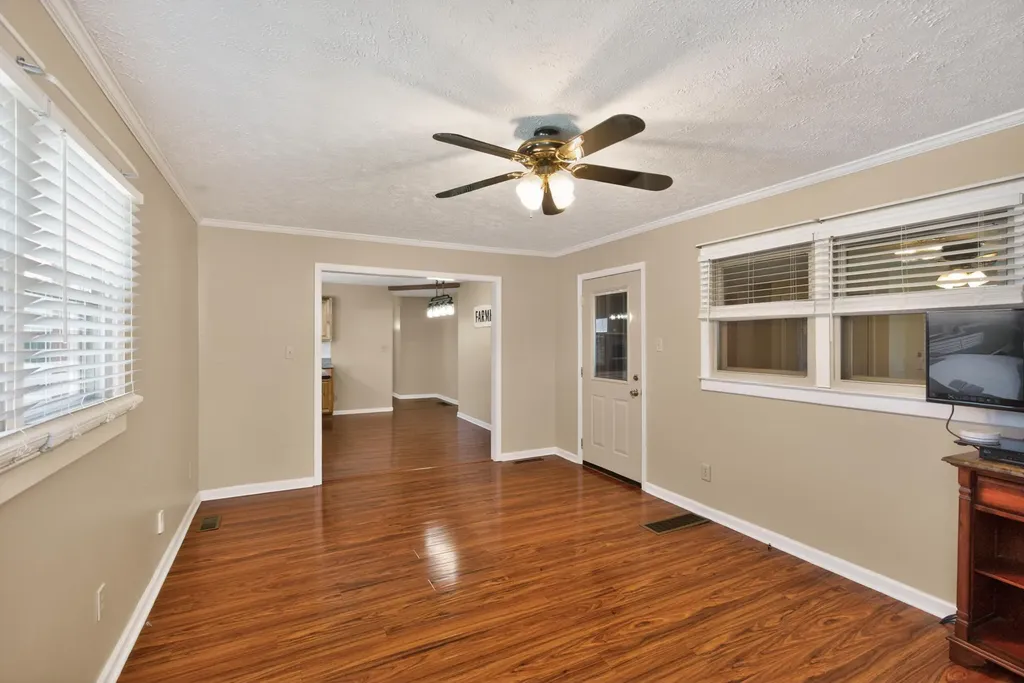 274 Greenway Drive Winchester KY 40391