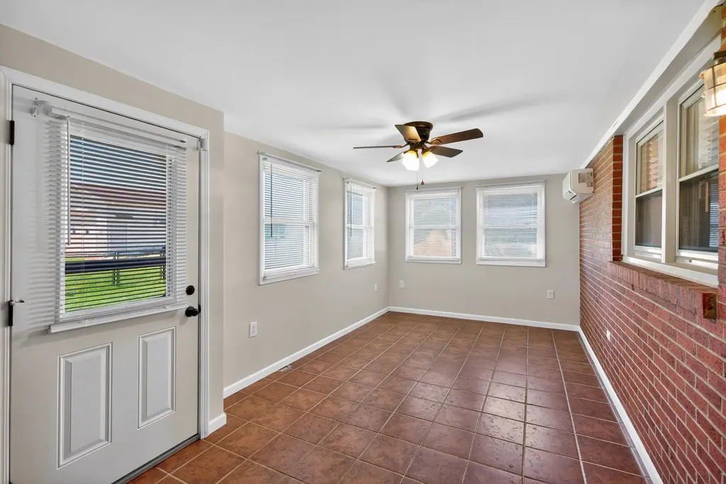 274 Greenway Drive Winchester KY 40391