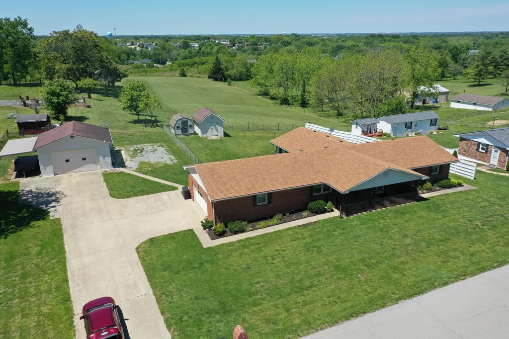 274 Greenway Drive Winchester KY 40391
