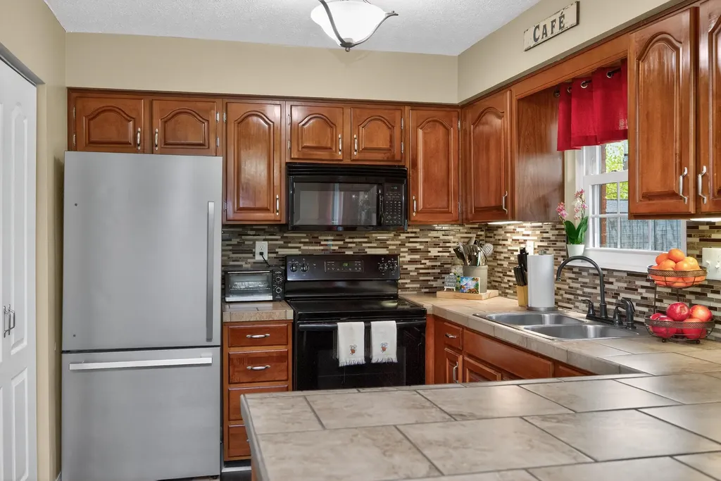 3441 Laredo Drive Lexington KY 40517