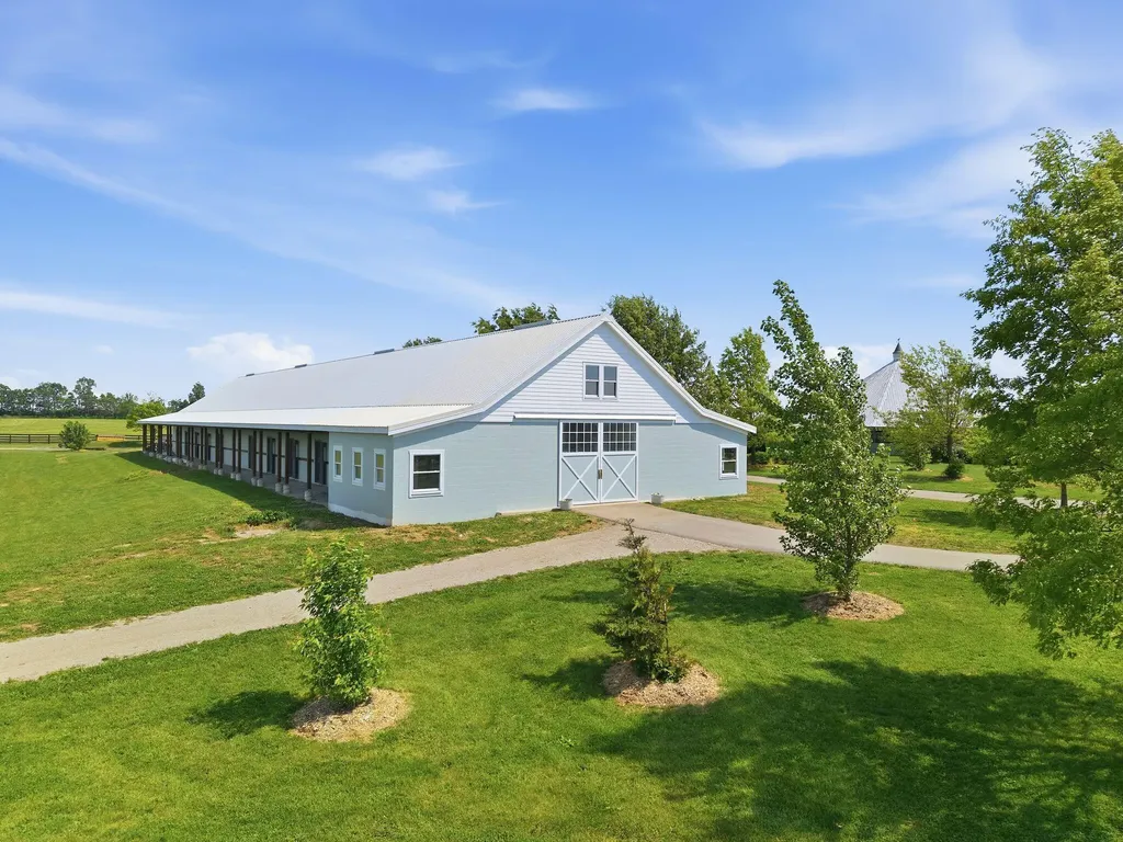 6166 Greenwich Pike Lexington KY 40511