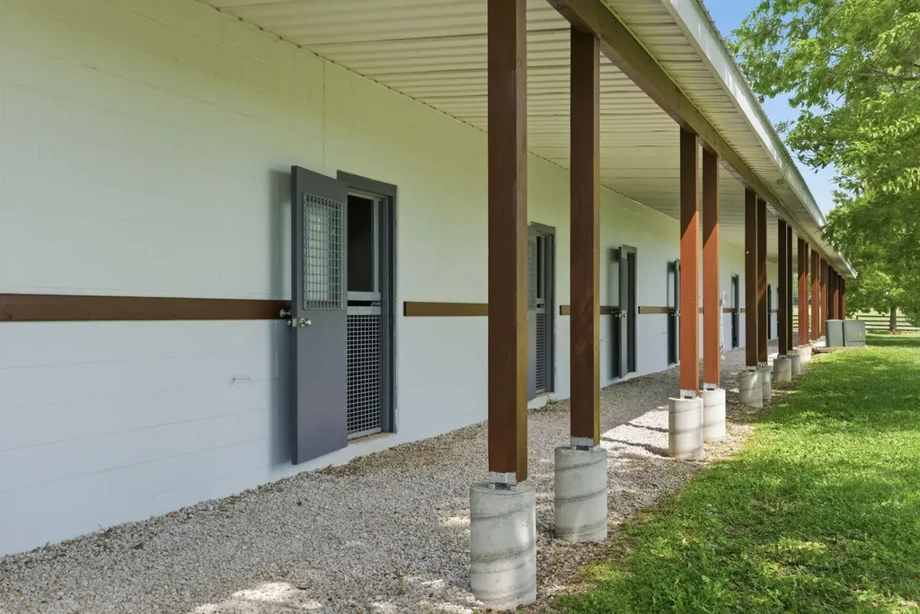 6166 Greenwich Pike Lexington KY 40511