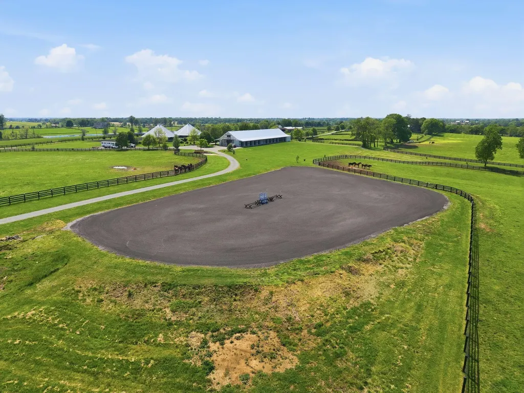 6166 Greenwich Pike Lexington KY 40511