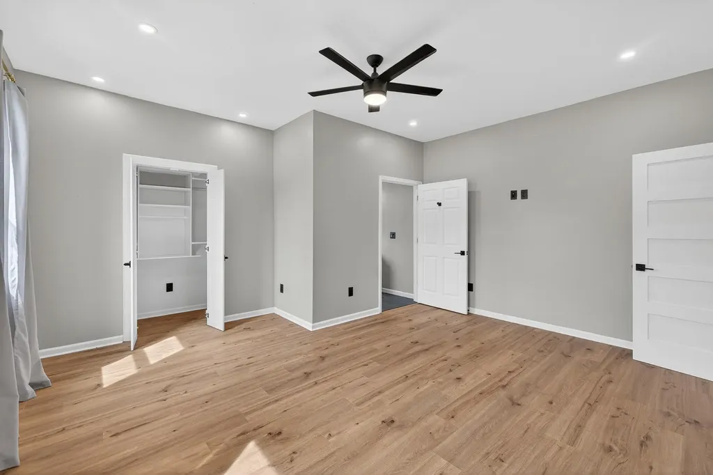 200 Avawam Drive Richmond KY 40475