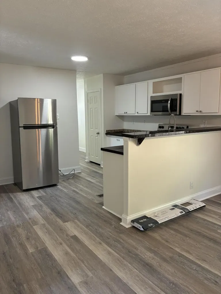 872 S Dogwood Drive Berea KY 40403