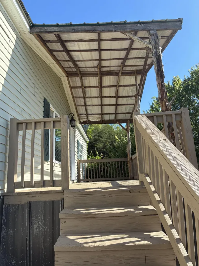 872 S Dogwood Drive Berea KY 40403