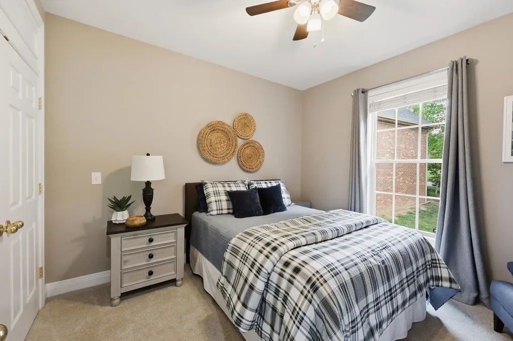 3244 Sebastian Lane Lexington KY 40513