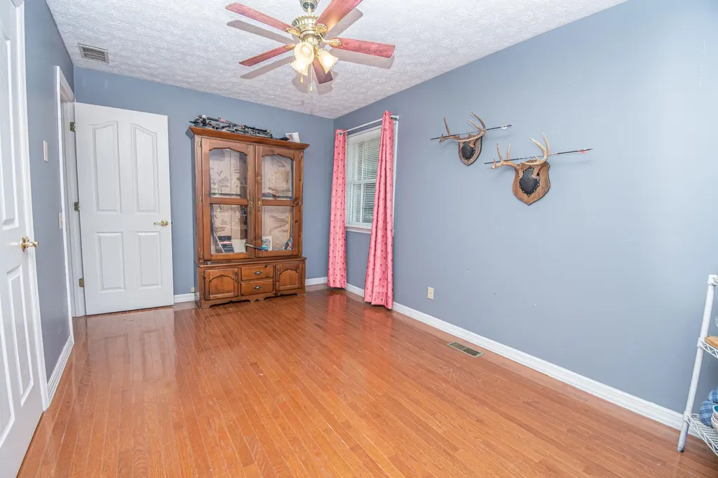 43 Ledan Street Flemingsburg KY 41041