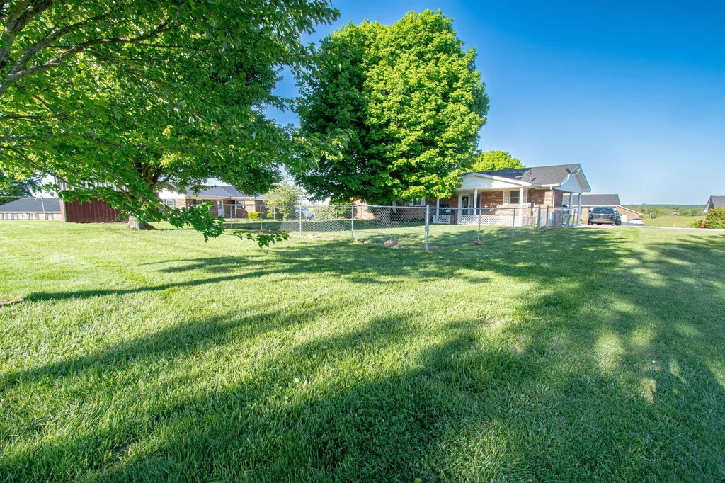 43 Ledan Street Flemingsburg KY 41041
