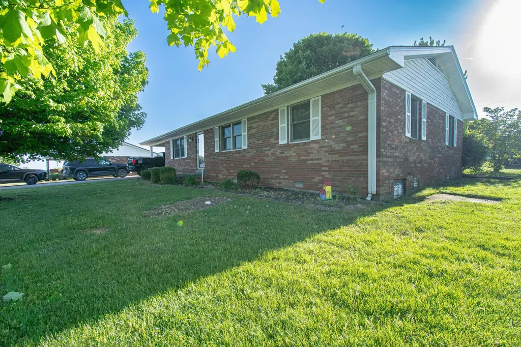43 Ledan Street Flemingsburg KY 41041