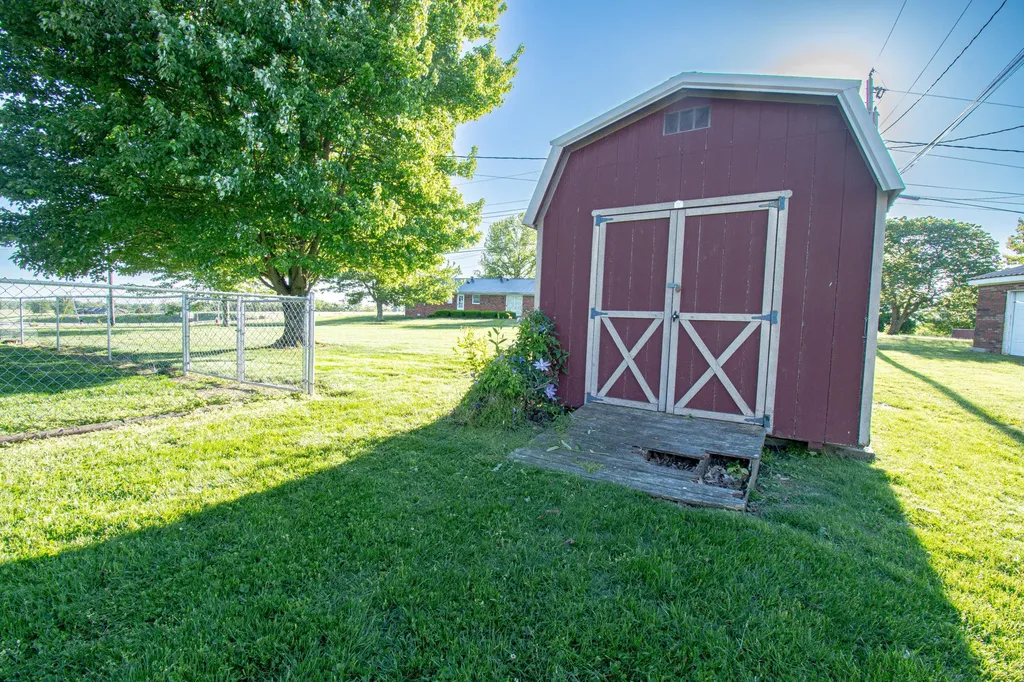 43 Ledan Street Flemingsburg KY 41041