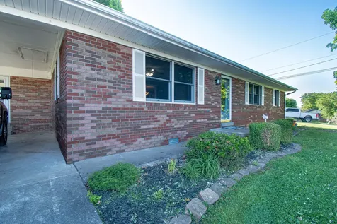 43 Ledan Street Flemingsburg KY 41041