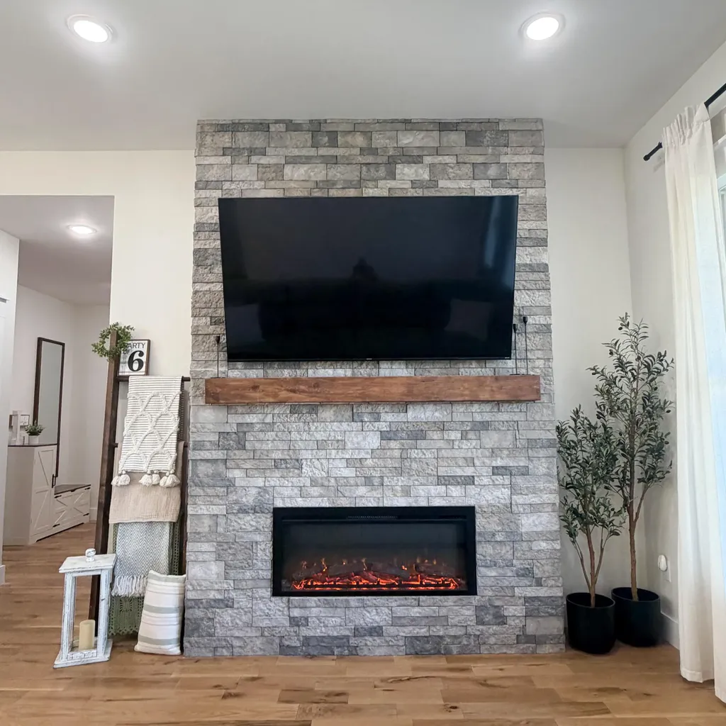 690 Laredo Drive London KY 40741