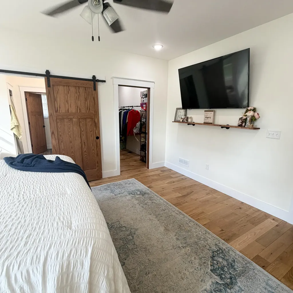 690 Laredo Drive London KY 40741