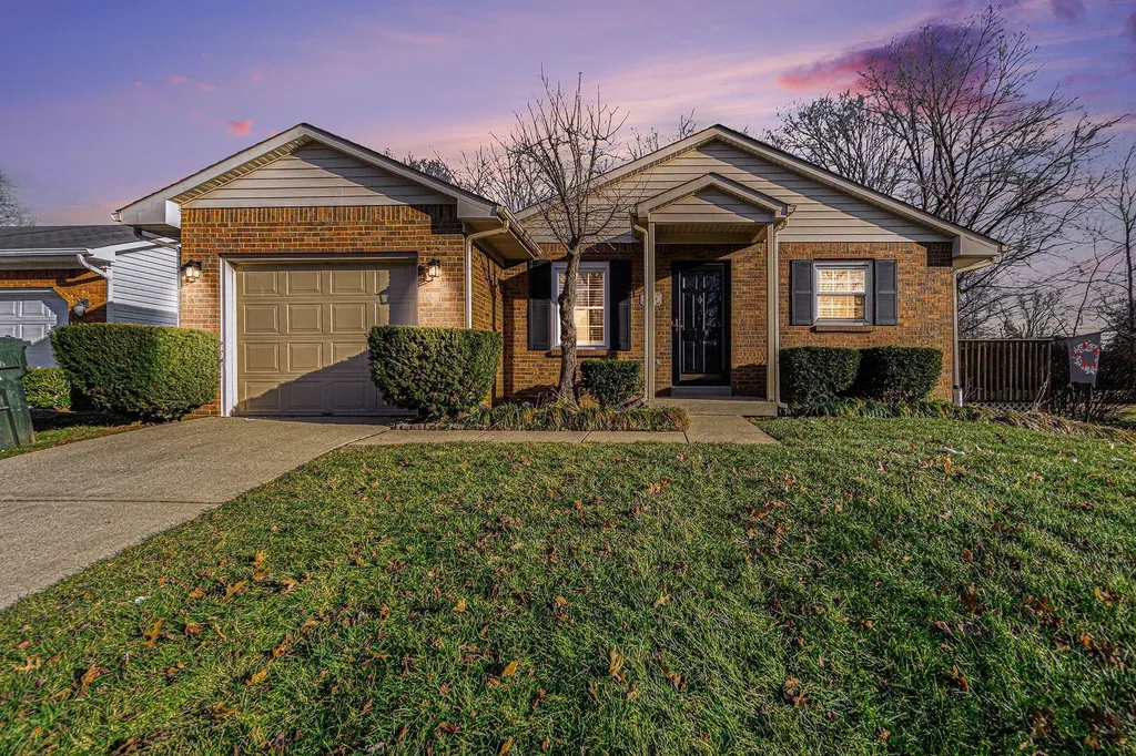 3126 Arrowhead Drive Lexington KY 40503