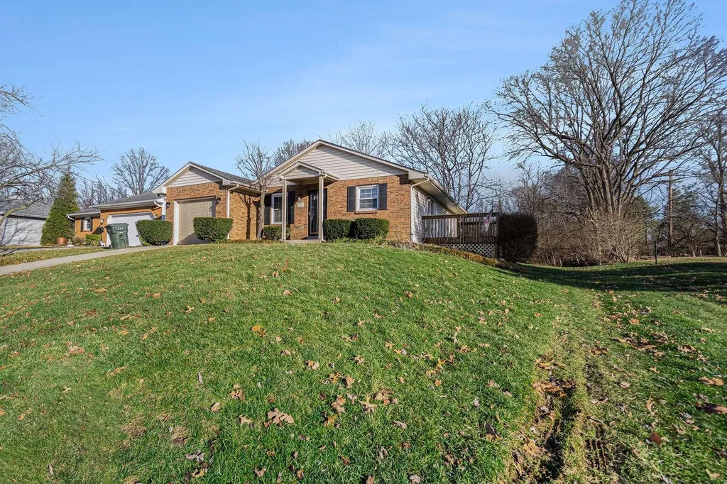 3126 Arrowhead Drive Lexington KY 40503