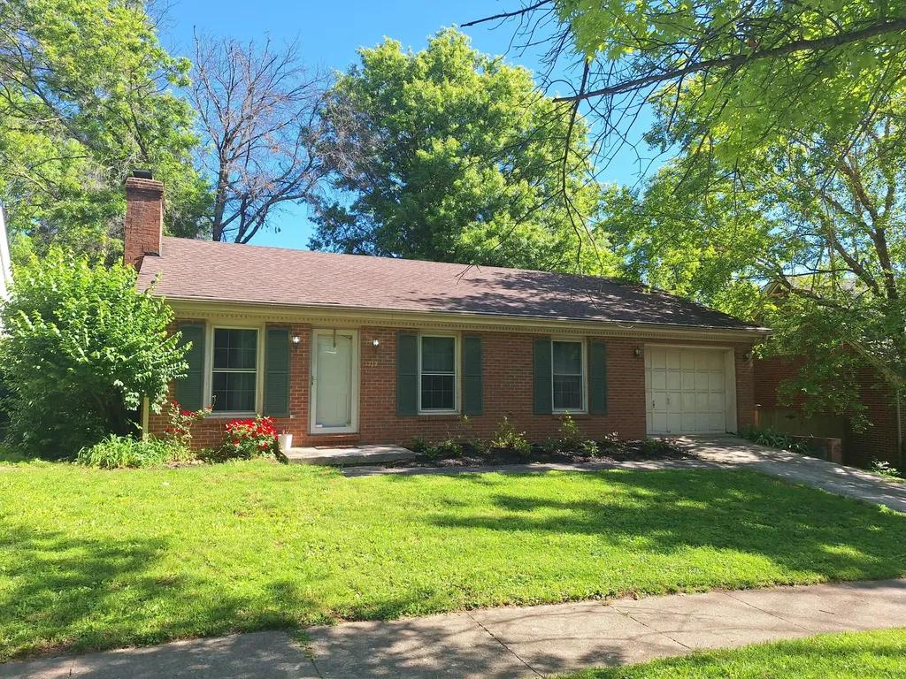 1717 Brook Park Drive Lexington KY 40515