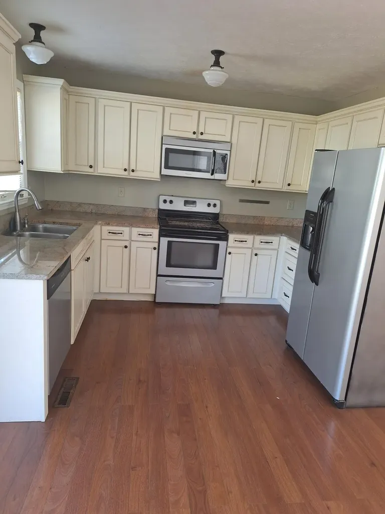 1717 Brook Park Drive Lexington KY 40515