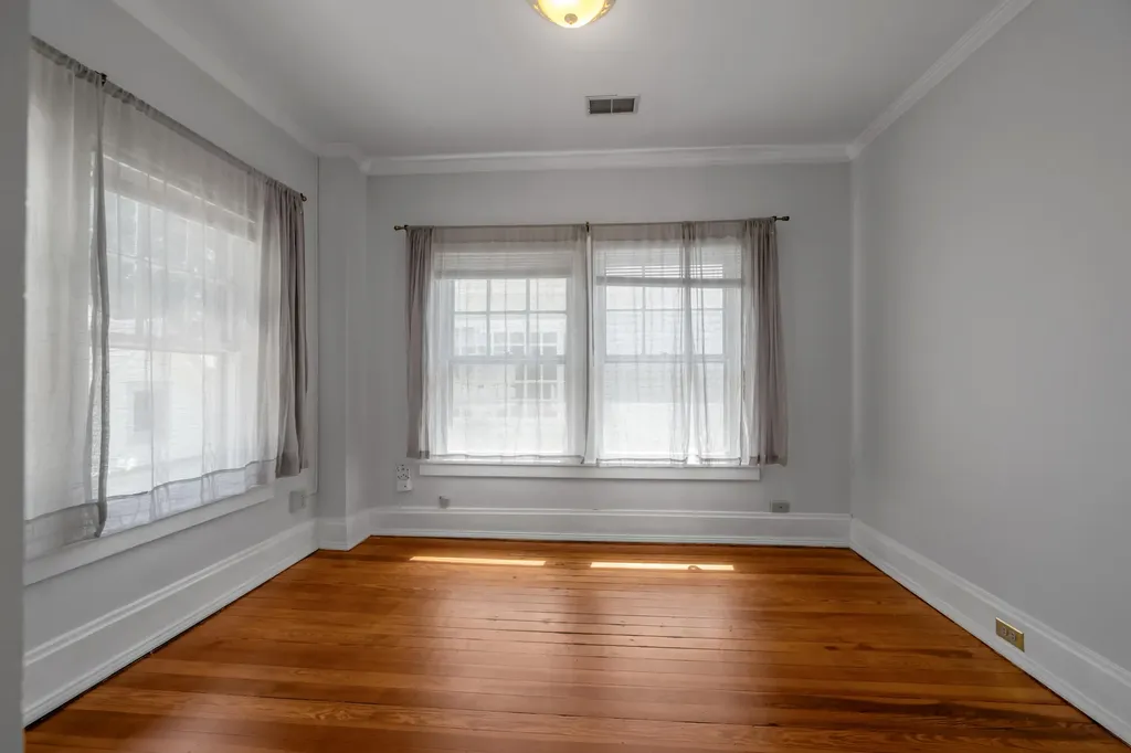 128 Clay Avenue Lexington KY 40502