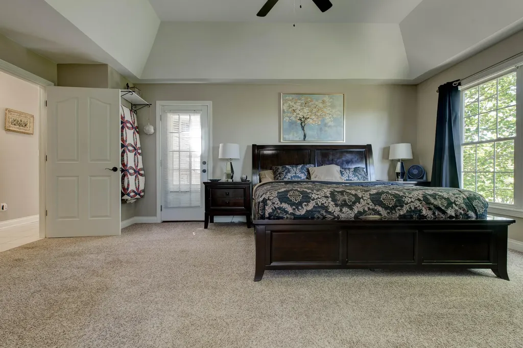 207 Hibiscus Lane Winchester KY 40391