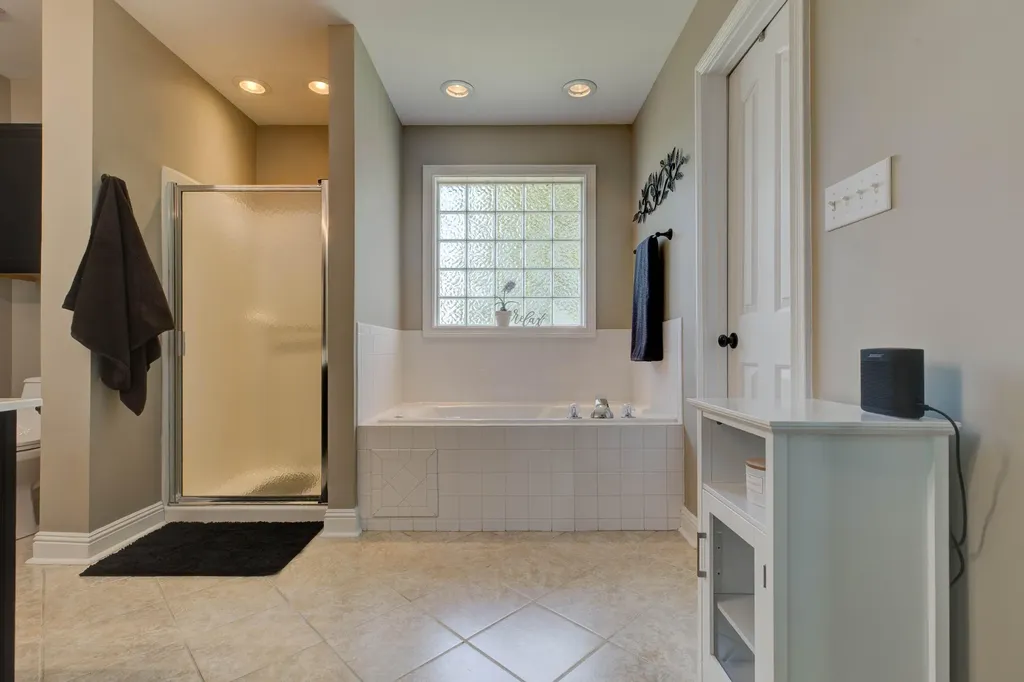 207 Hibiscus Lane Winchester KY 40391