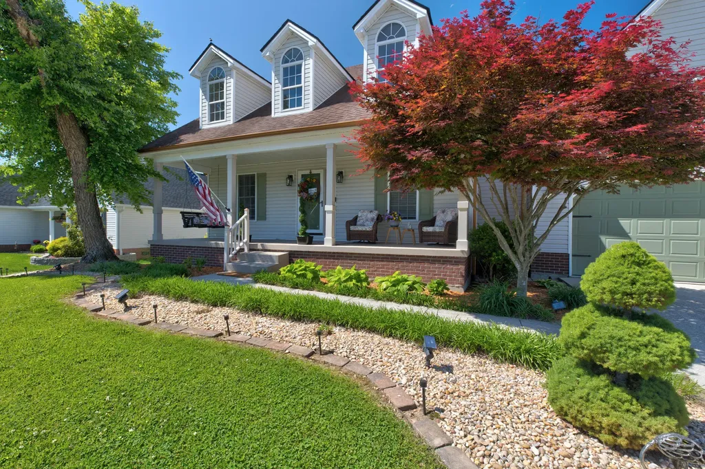 207 Hibiscus Lane Winchester KY 40391