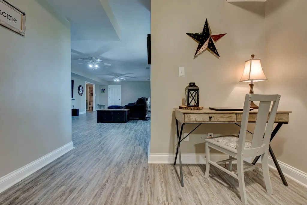 207 Hibiscus Lane Winchester KY 40391