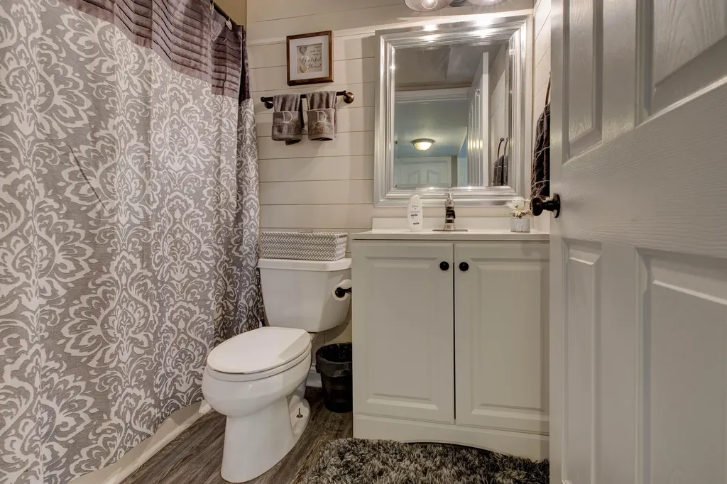 207 Hibiscus Lane Winchester KY 40391