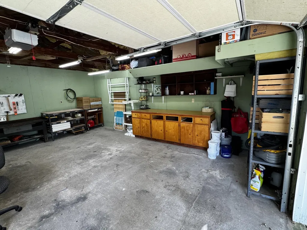 3033 Arrowhead Drive Lexington KY 40503