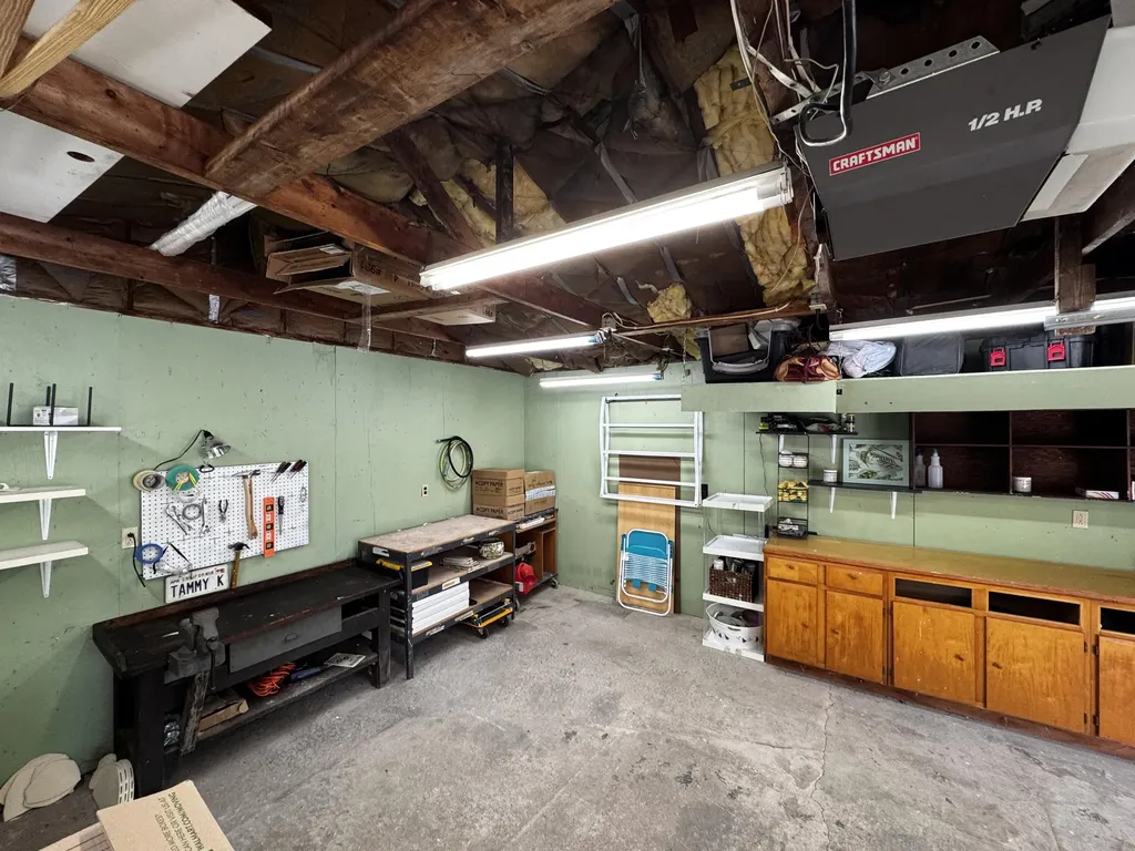 3033 Arrowhead Drive Lexington KY 40503