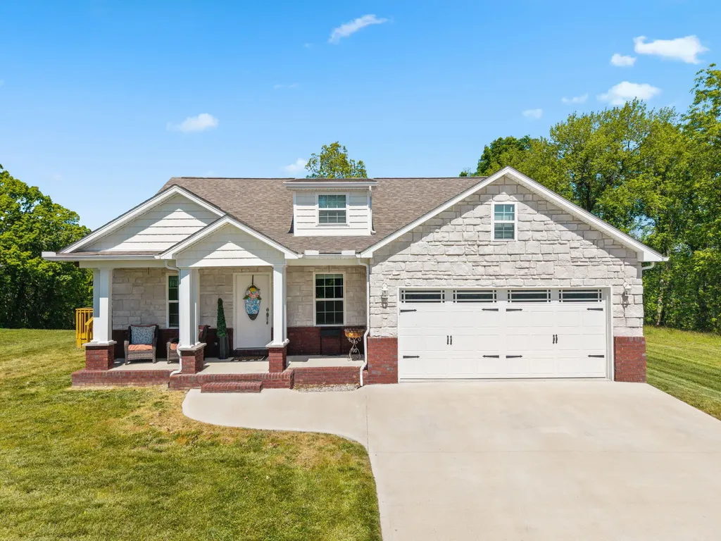 964 Mcwhorter Road London KY 40741