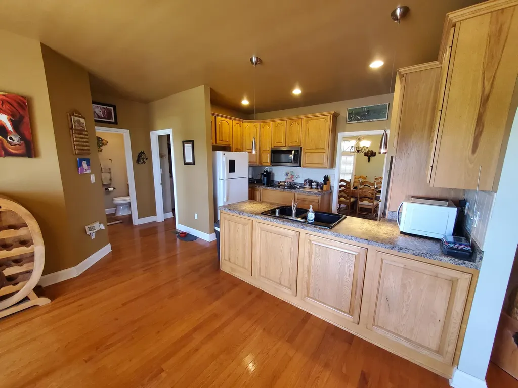 696 Pea Ridge Road Stamping Ground KY 40379