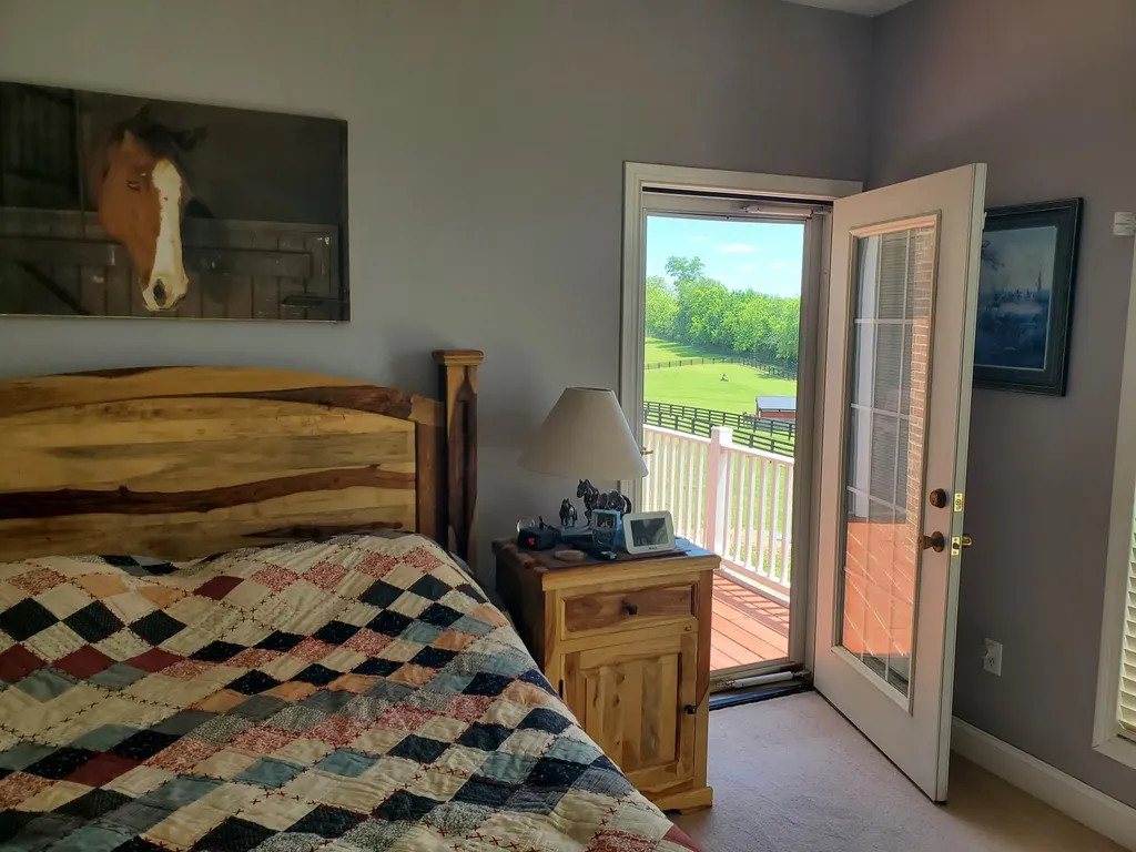 696 Pea Ridge Road Stamping Ground KY 40379