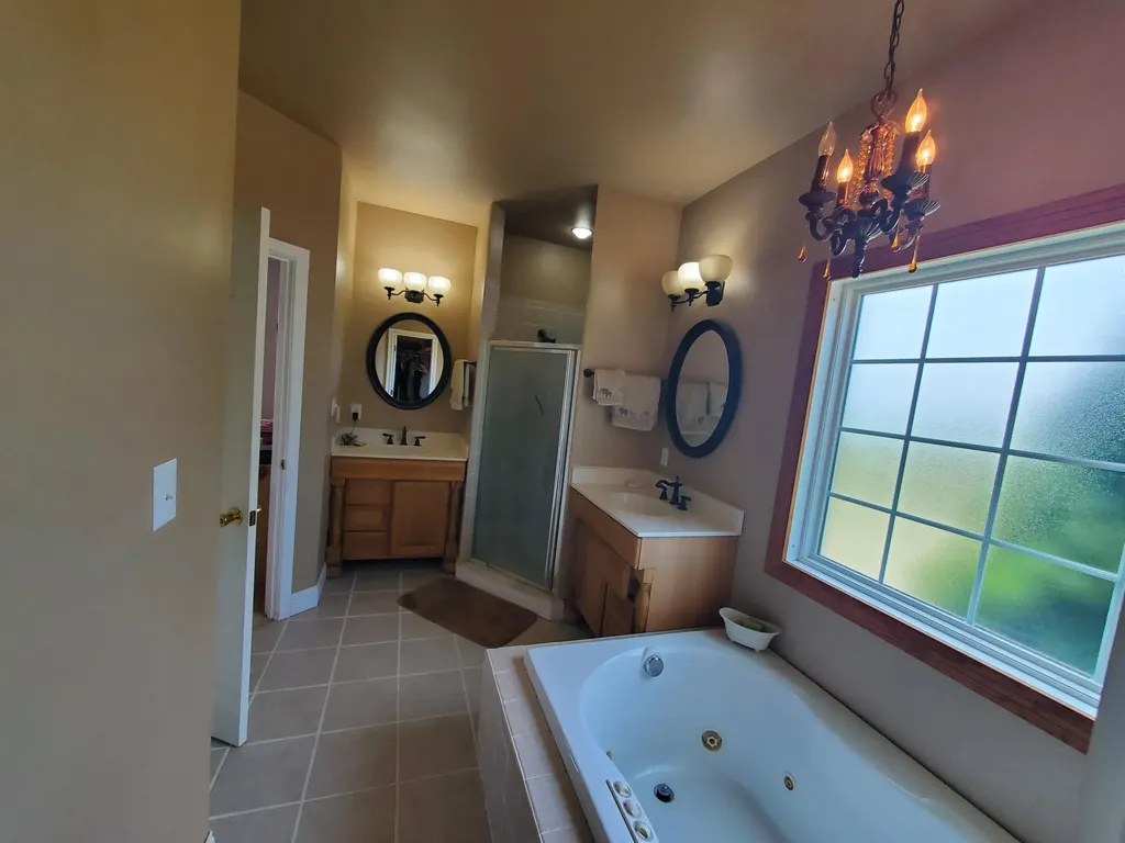 696 Pea Ridge Road Stamping Ground KY 40379