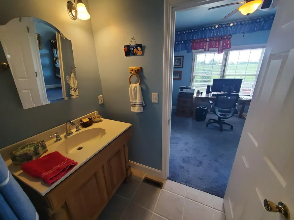 696 Pea Ridge Road Stamping Ground KY 40379